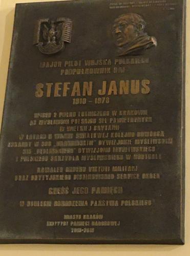 Stefan.Janus2020.2