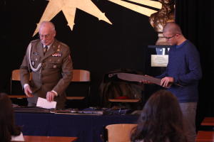 Militaria (3)